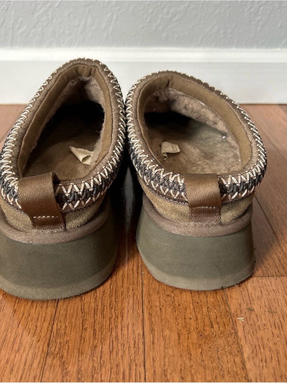Ugg Tazz II Tasman Mules Slip On Shoes Platform Women’s Size 10 Hickory Brown - Picture 8 of 12